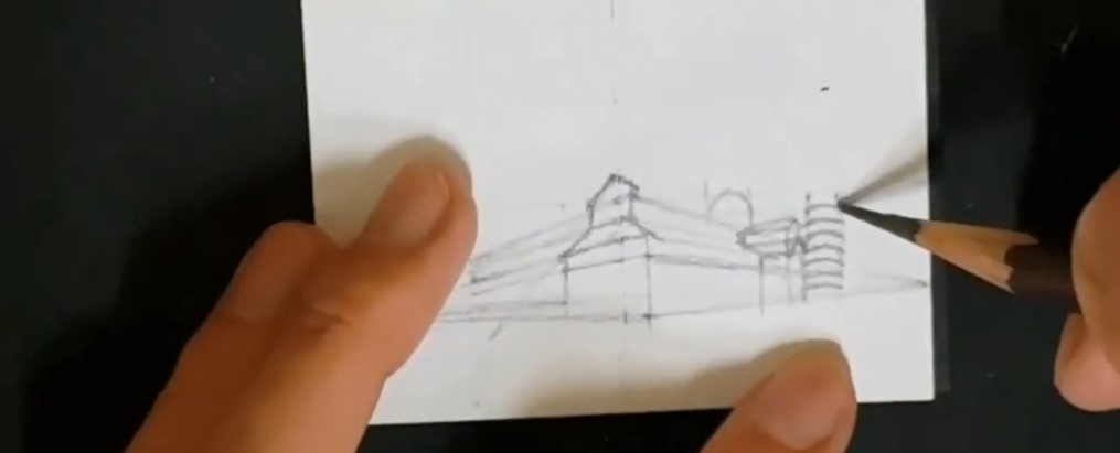 옆에 피사의 탑도 그려줍니다.