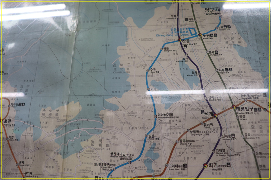 김포 전철노선도 5호선 김포공항역에 설치된, 25