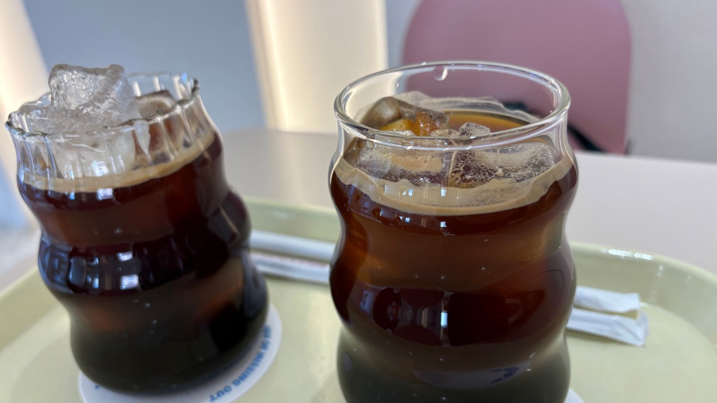 봉천역 근처 대형카페 '카페 모리츠' 후기 및 정보(메뉴 가격 위치 등) 감성 루프탑