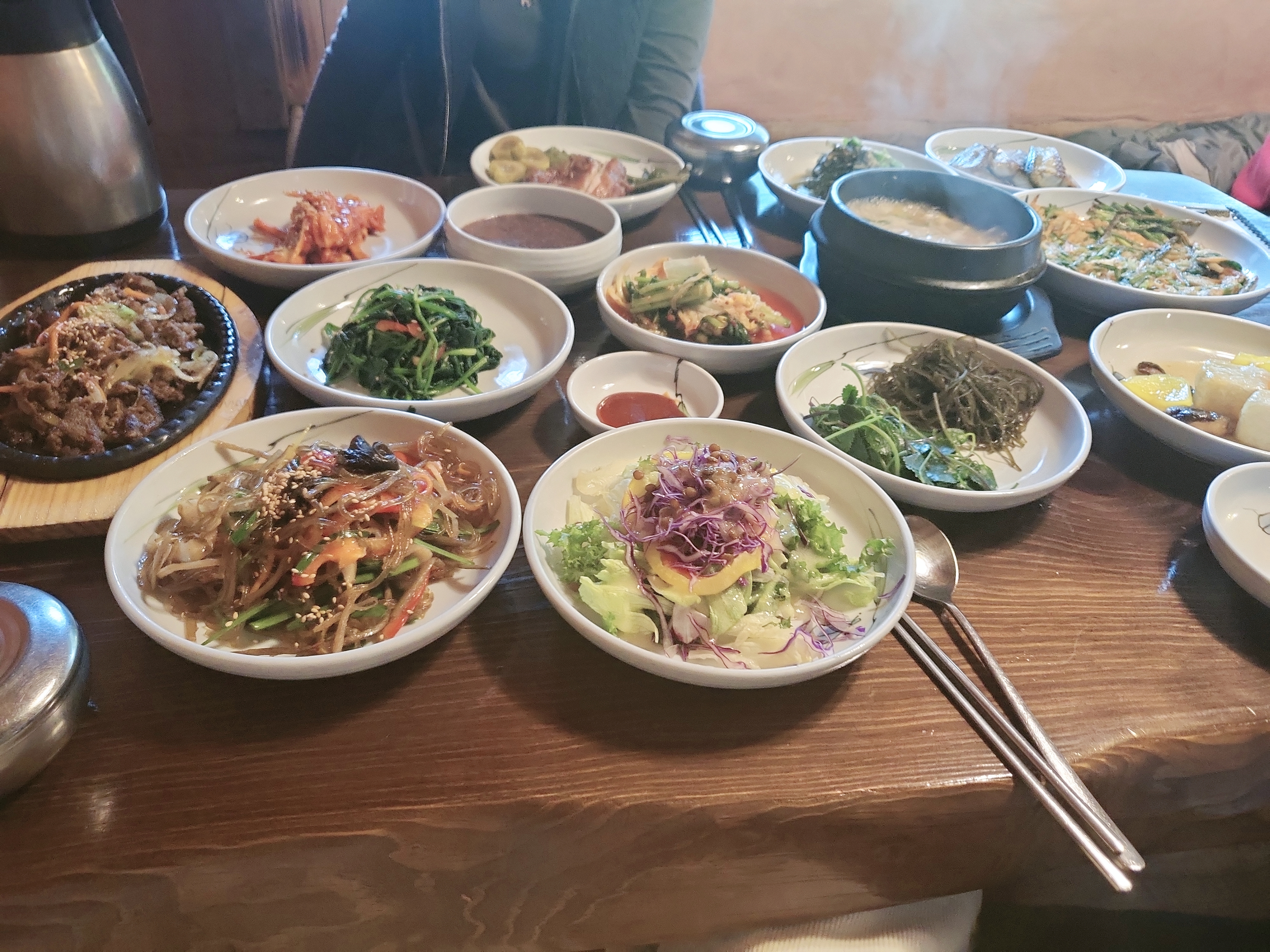  울산 한정식 맛집으로 유명한 율리정 가족모임하기 좋은곳