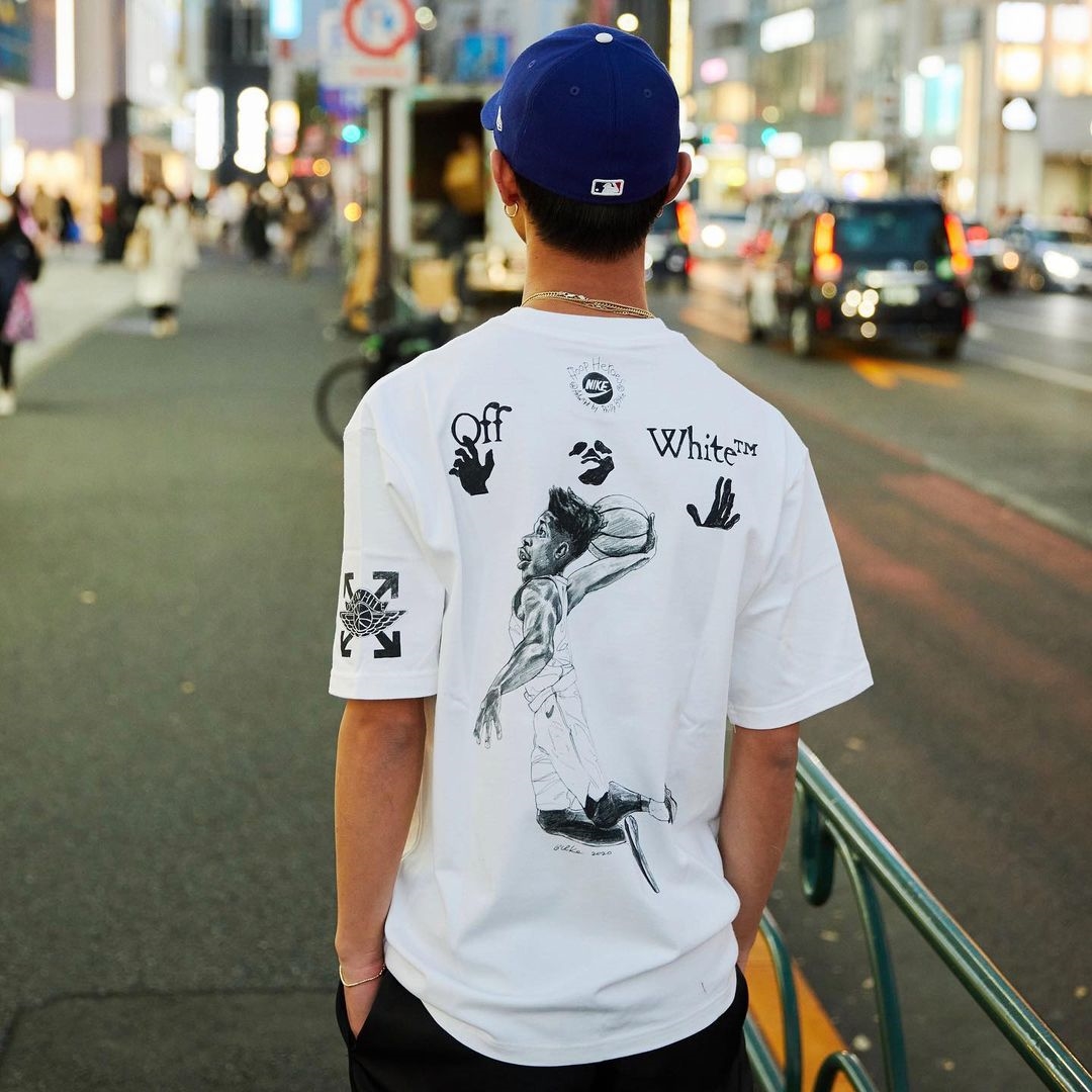 フルオーダー ジョーダン オフホワイト Tシャツ - 通販 - motelparati
