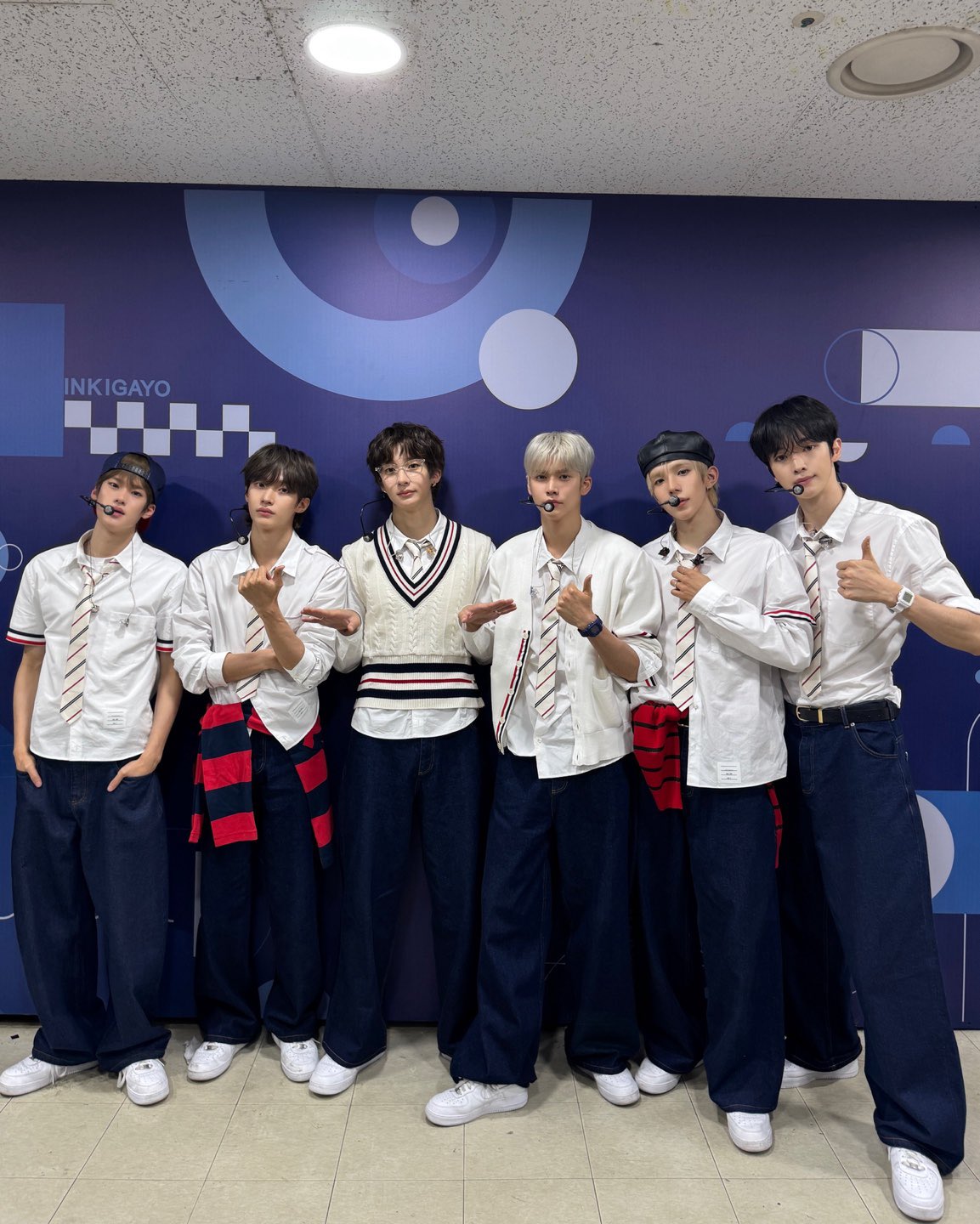 20250526인기가트위터공계가족사진