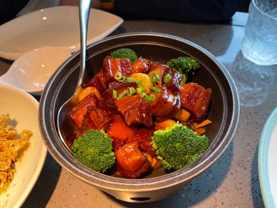 칭다오-미슐랭맛집-湘爱-一品当家肉