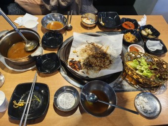 7900원 숯불고기 밑반찬7종