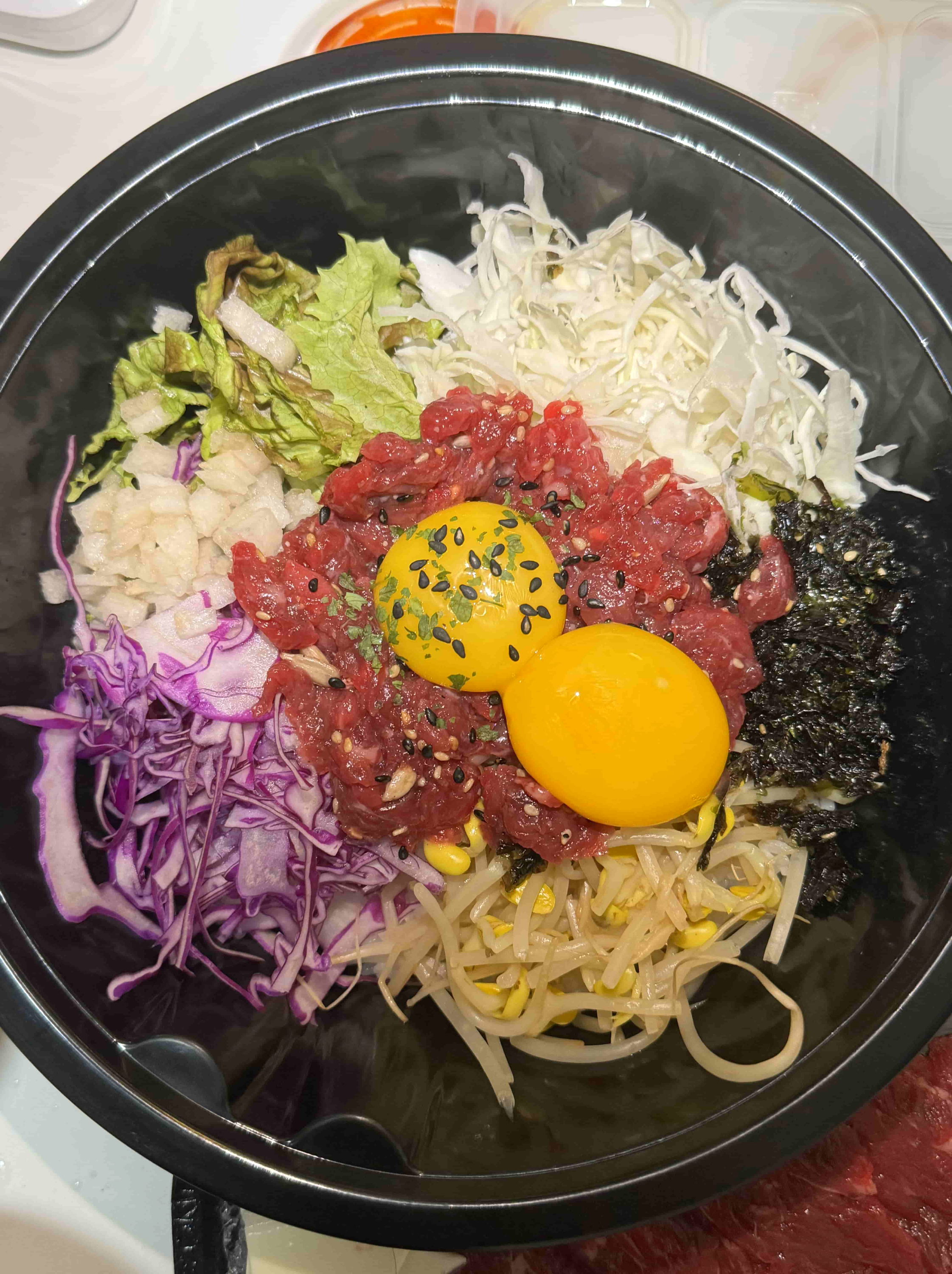 육회비빔밥 사진