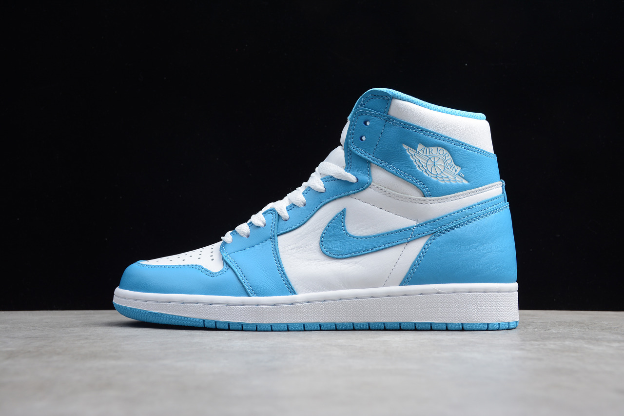  [NIKE] ST 나이키 에어 조던1 레트로 하이 OG UNC 파우더 블루 555088-117