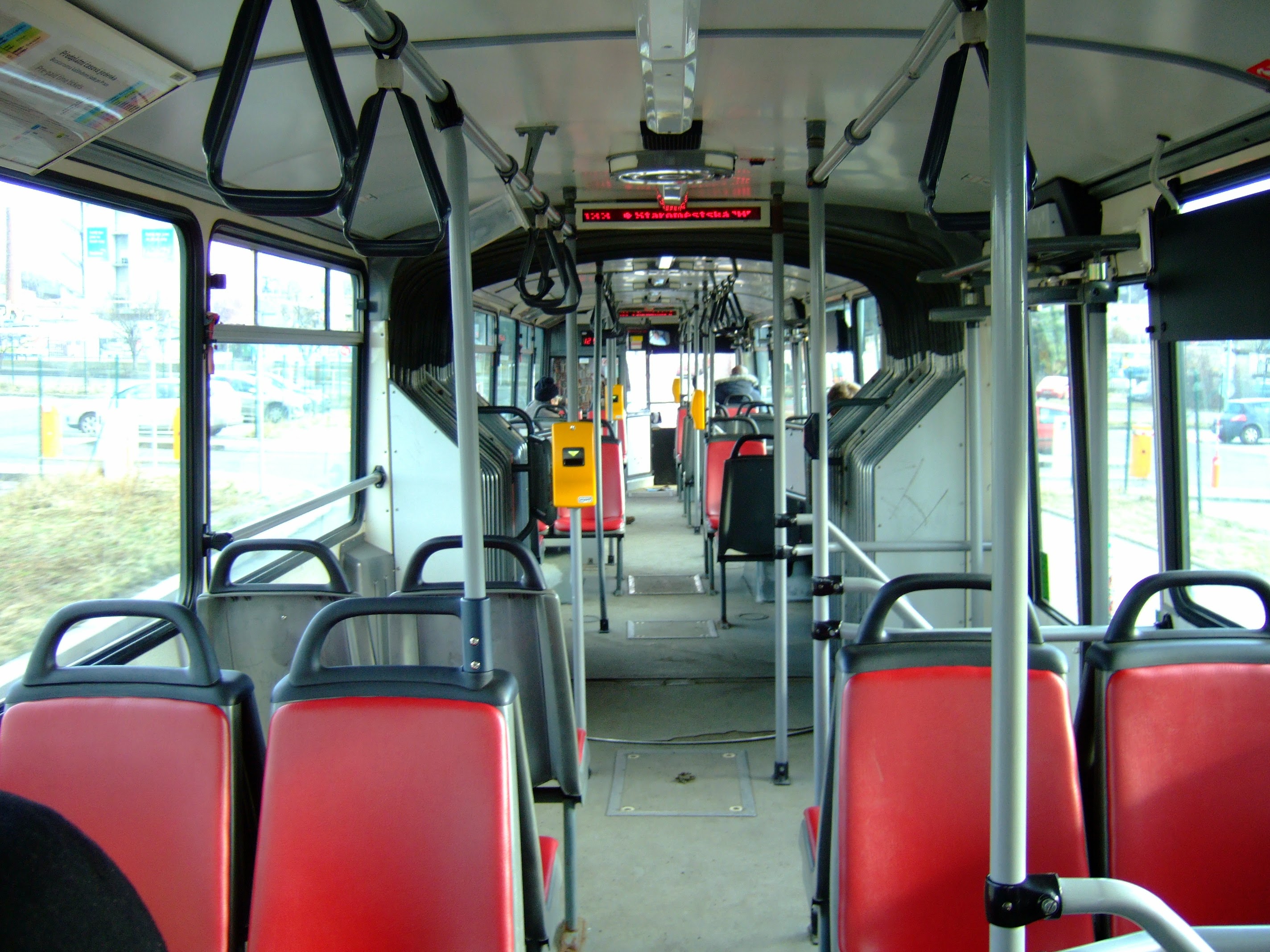 체코 프라하 버스 내부 모습
