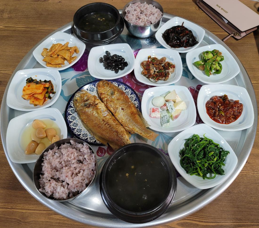  남해군 남면 한정식 맛집 주란식당 점심 백반 추천