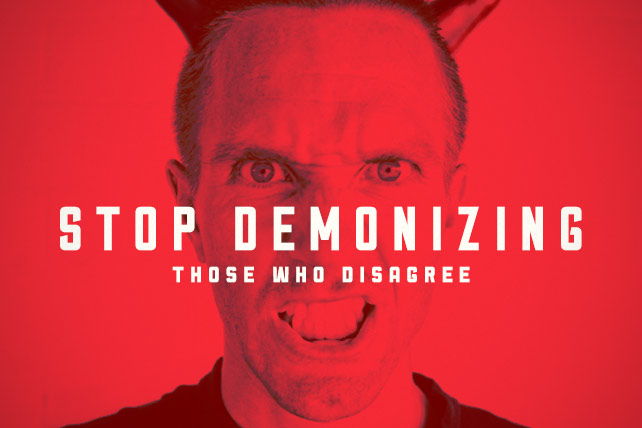  demonize 악마로 만들다[묘사하다]