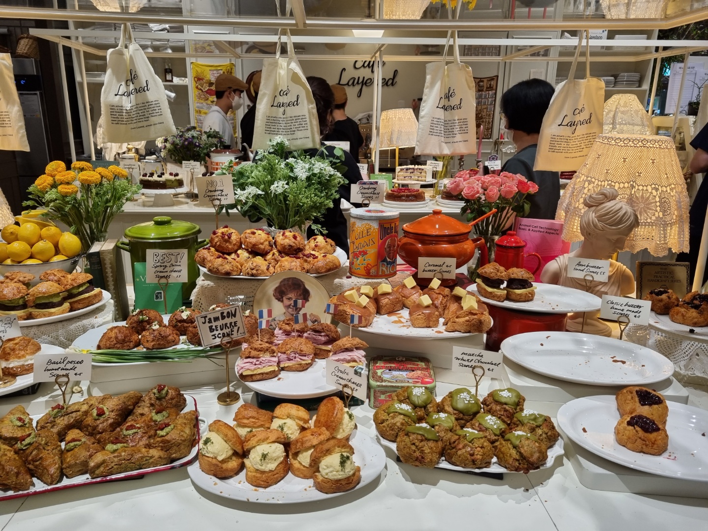  더현대서울 맛집투어(탐광, 슈퍼말차,카페레이어드)
