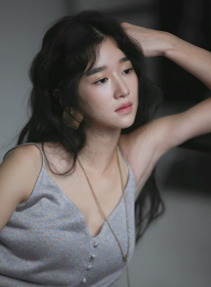  서예지한테 가스라이팅 당하고 싶다.