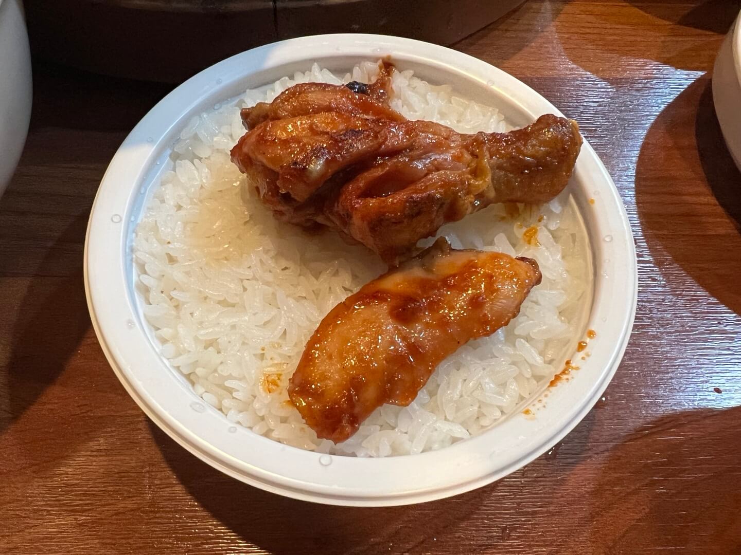 민수랜드-전주해태바베큐 햅반과 닭고기 조합