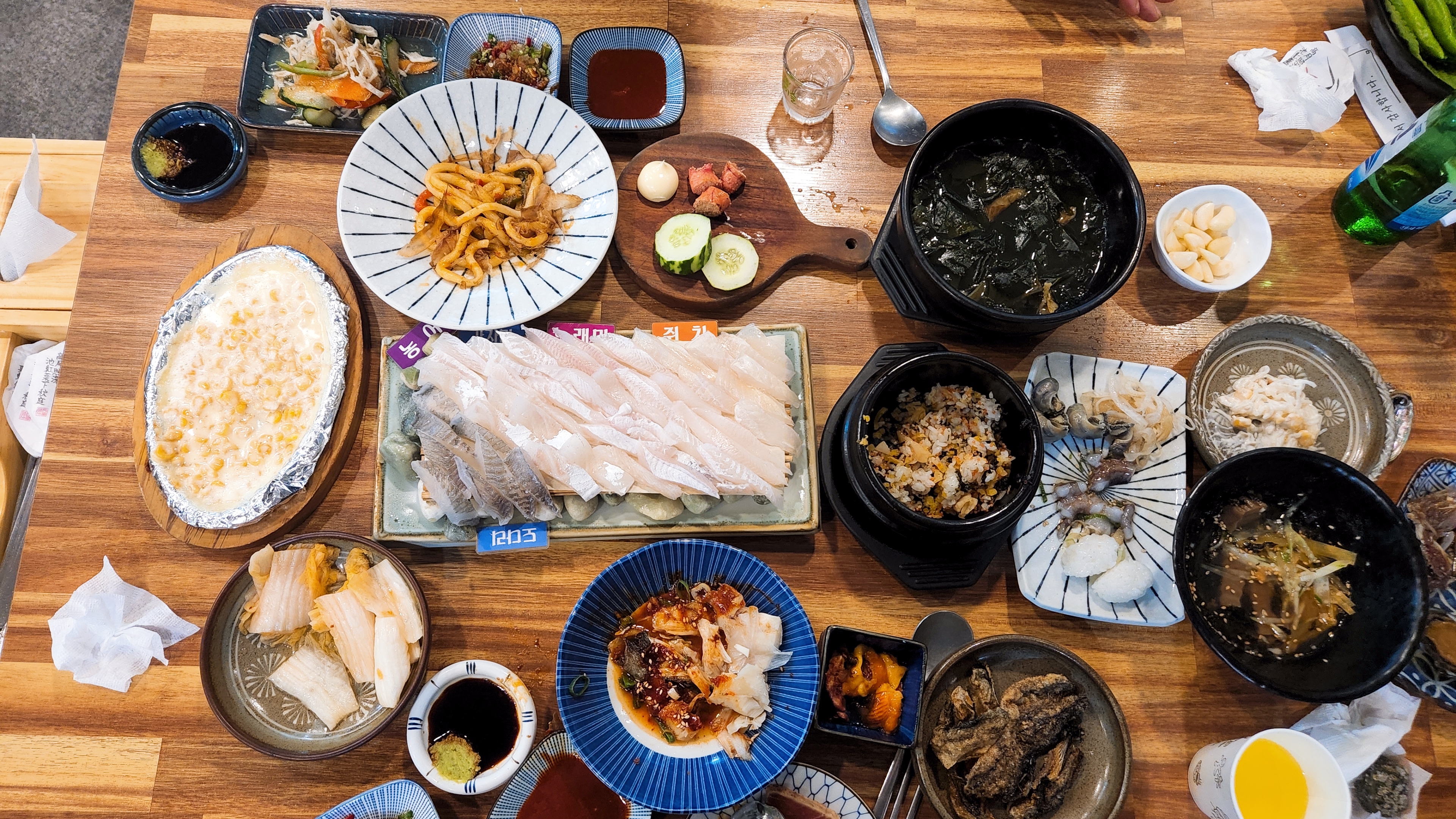  회를 시켰는데 뷔페가 되어버린 부산 사직동 맛집 자연산가덕횟집