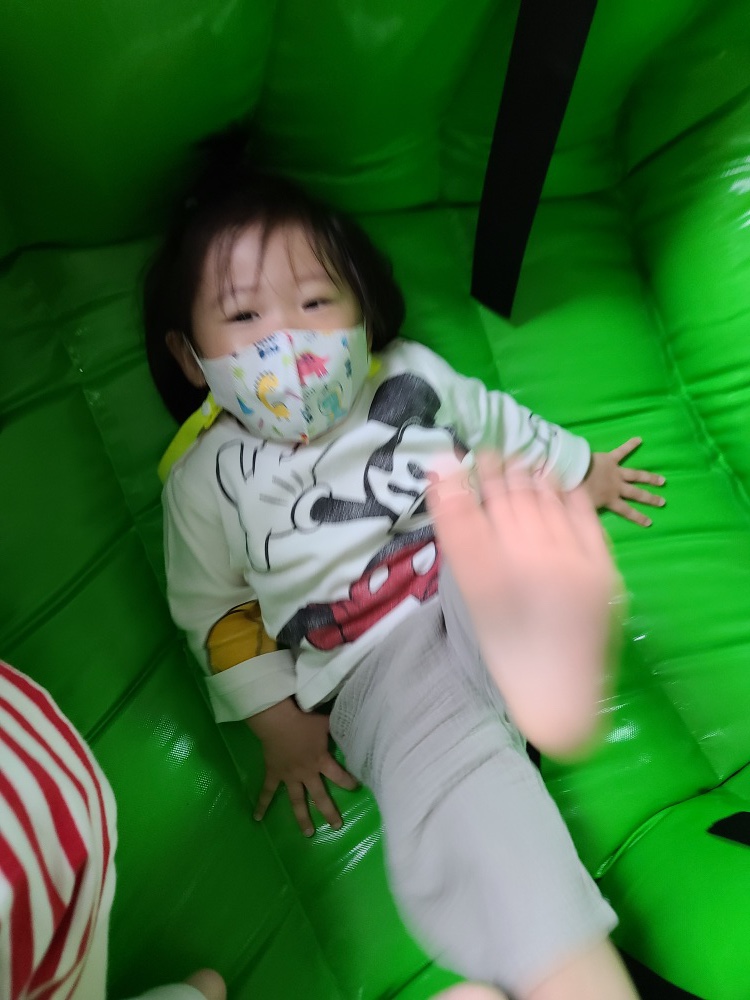 비 영어로 비오는 월요일 그리고 끝나지 2