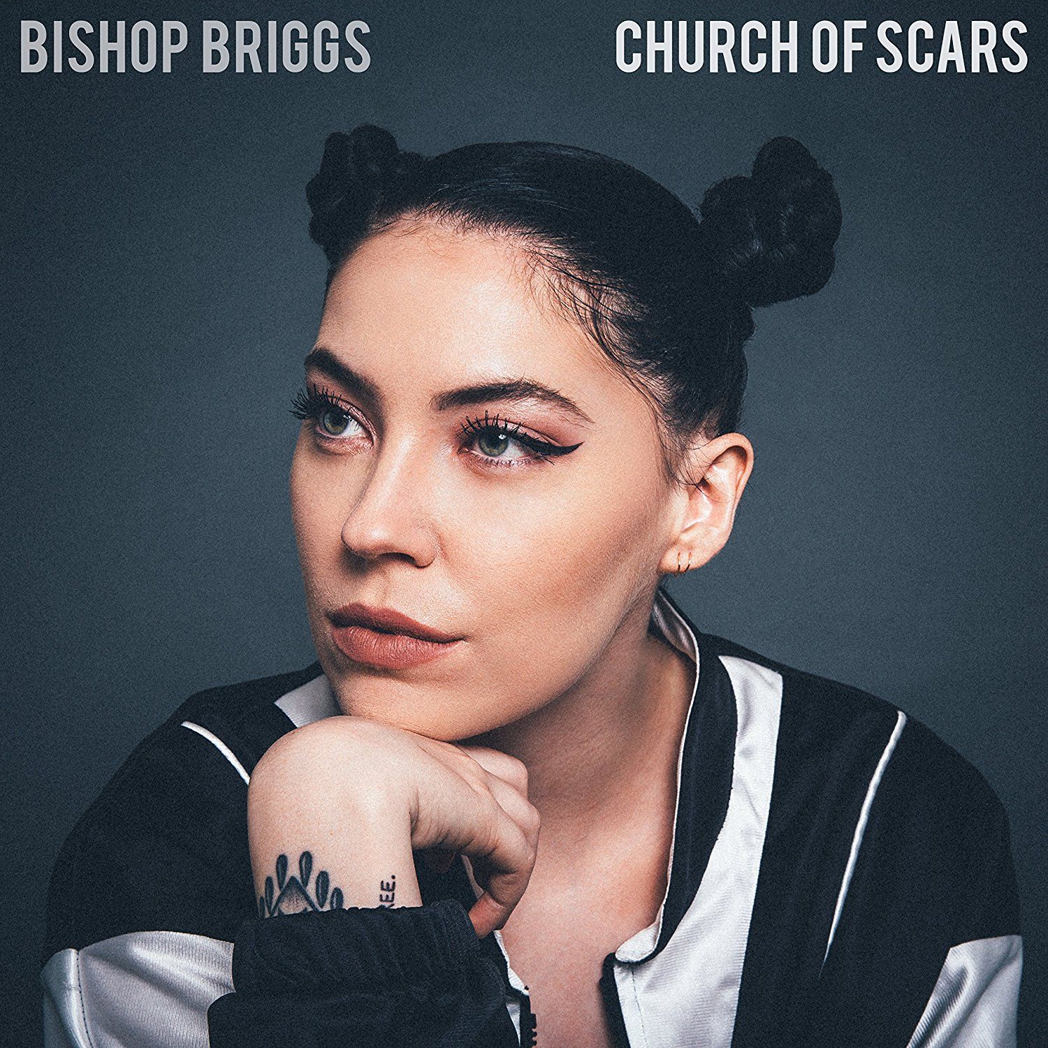  Bishop Briggs - White Flag