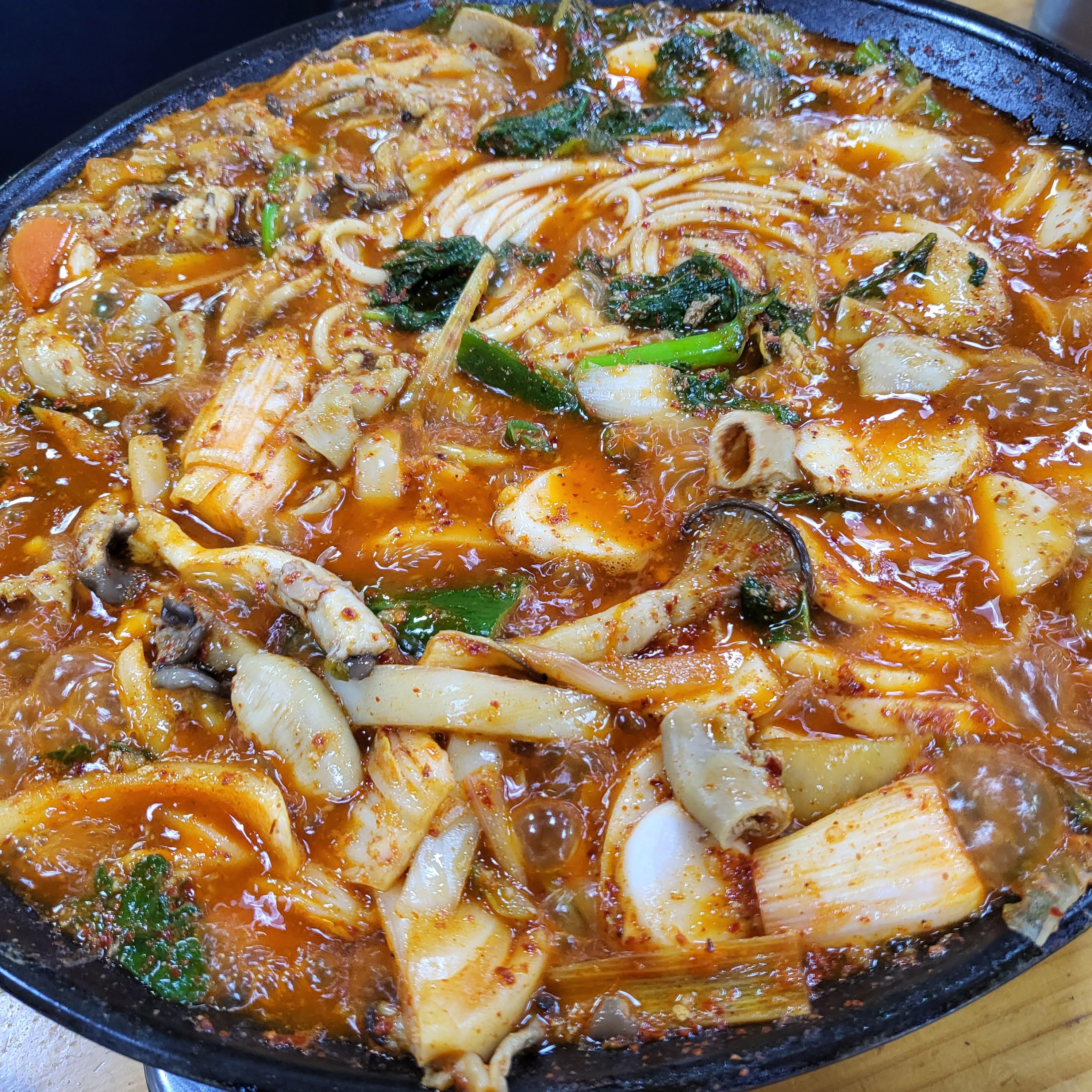  안성 인생곱창전골 단골맛집, 약수터식당