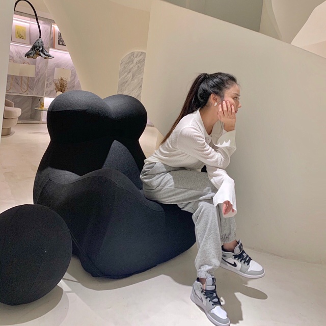  [NIKE] 나이키 에어조던1 미드 스모크 그레이 SMOKE GRAY 554724-092