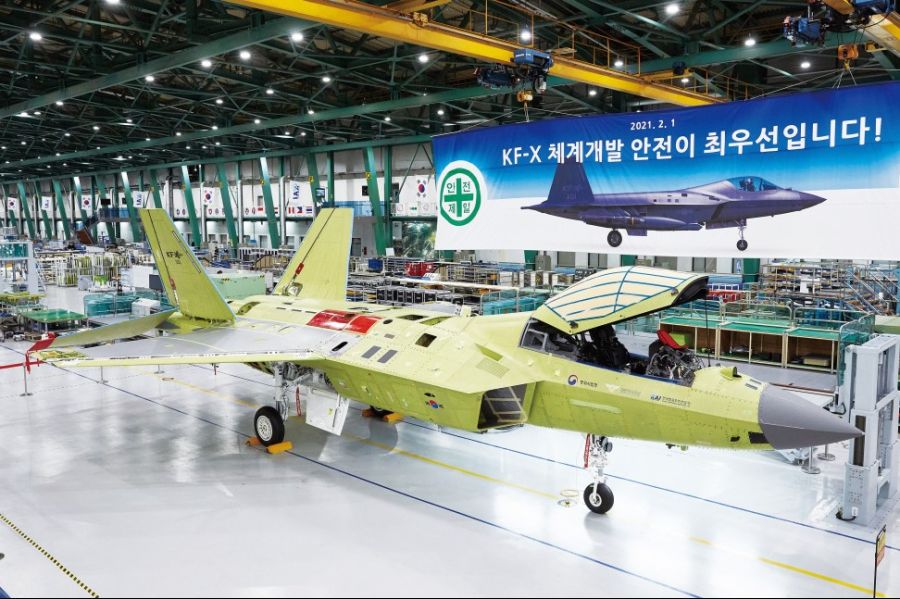  [유머] 최신 전투기를 개발할때도 우리나라에서 반드시 해야하는것