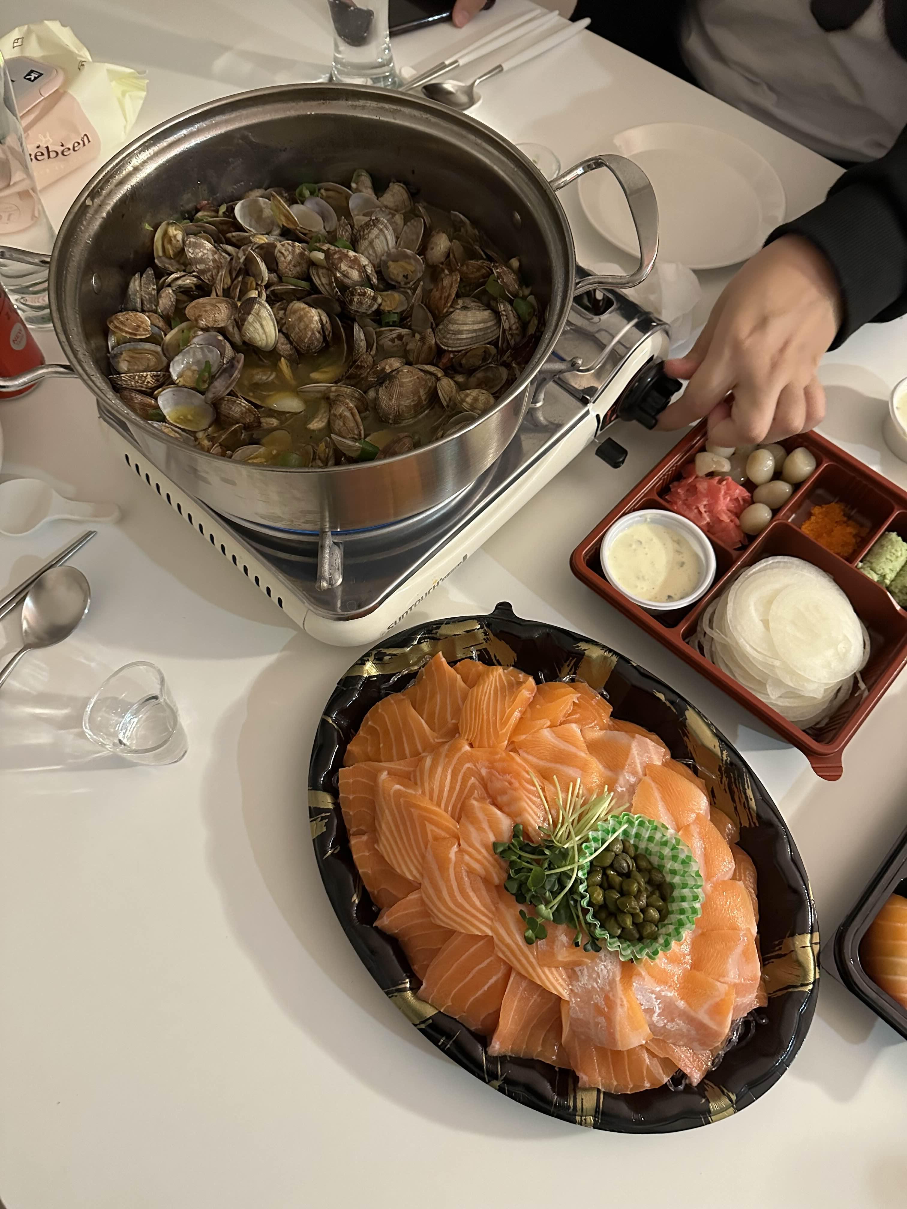 바지락버터술찜