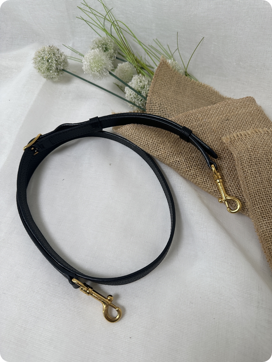  멀버리(Mulberry) 가방 스트랩 고리 제작 해 드렸습니다. [포항 오유 가죽 공방]