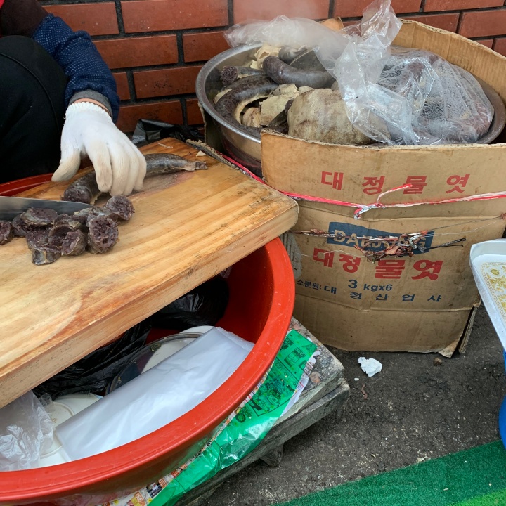  부산 순대맛집 전통있는 괴정시장 골목할머니 순대