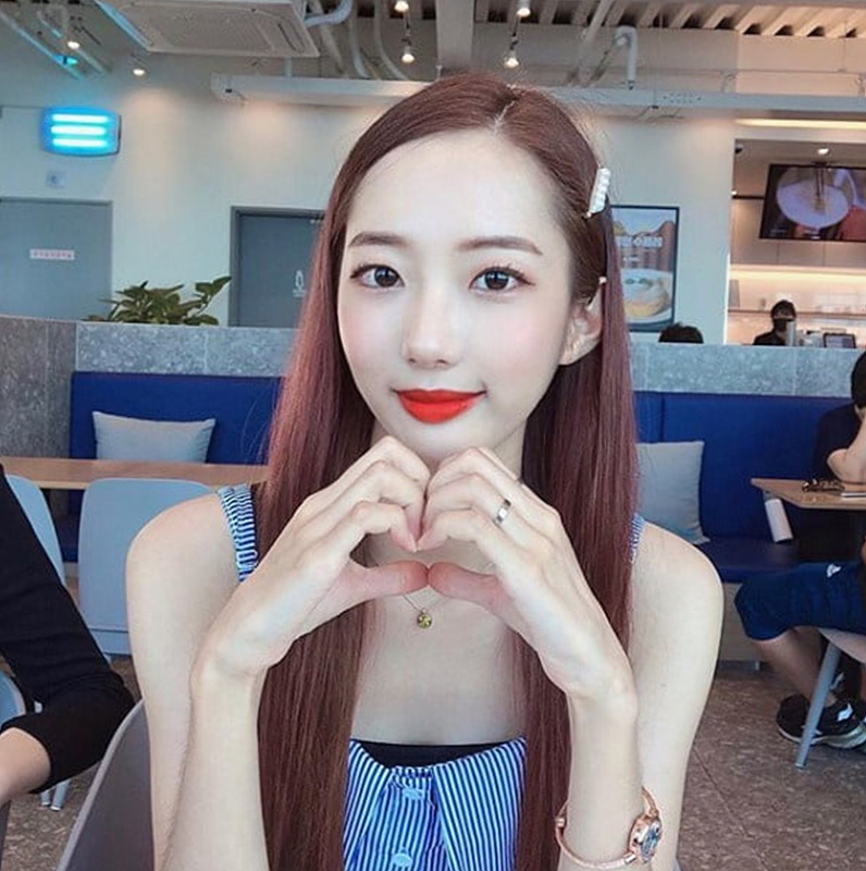  신민아 극단적 시도 왕따 논란