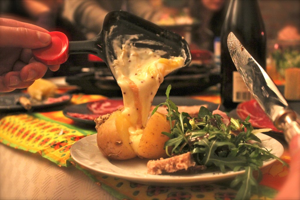 부산 스위스 전통요리 라끌렛 전문점&#44; 베란다 치즈 - 양 많고 아주 꿀맛