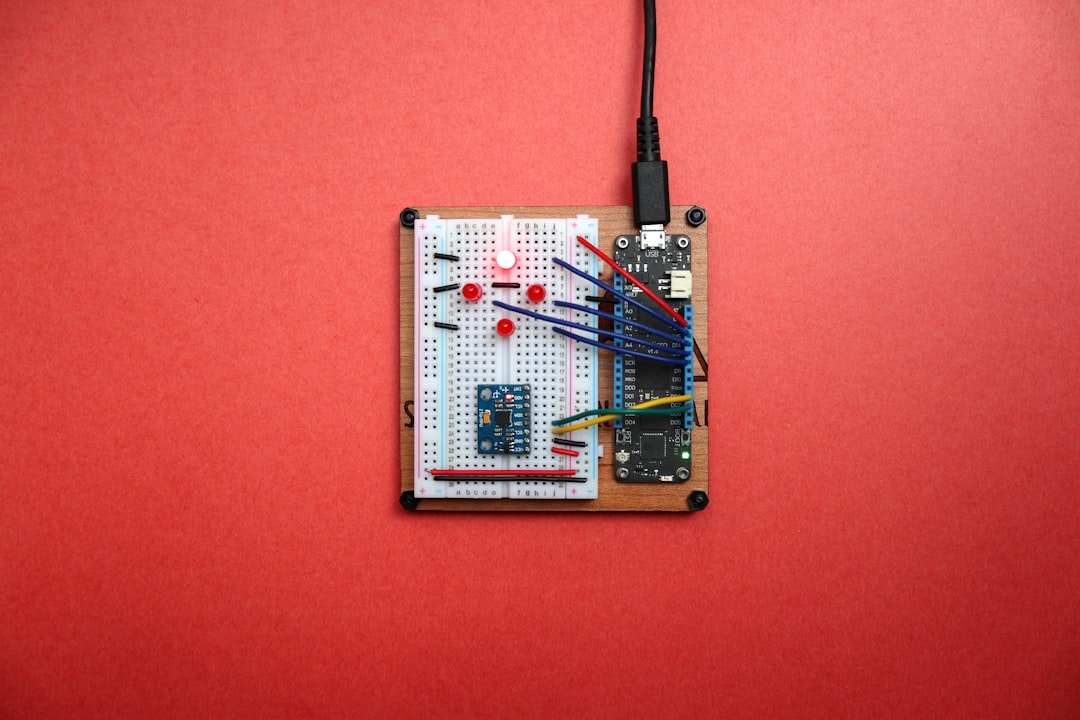 Sensor