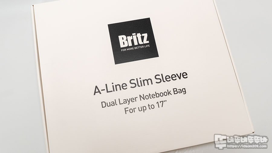  Britz 브리츠 A-line Slim Sleeve 노트북 가방