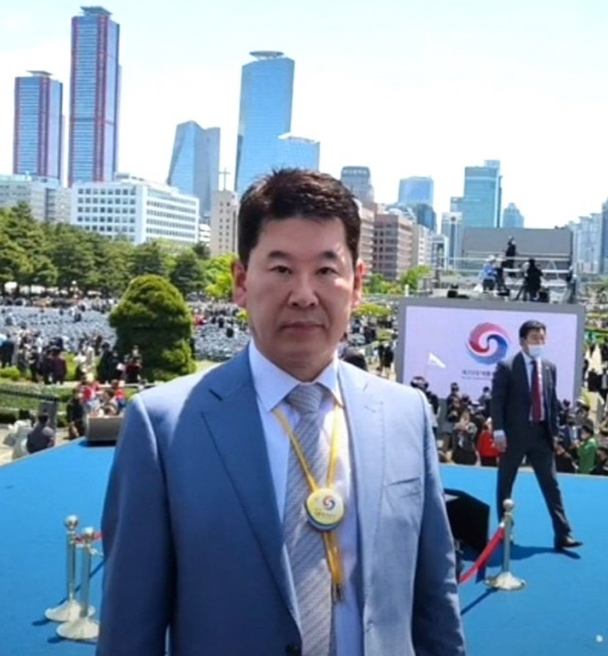 박동만 성형의
