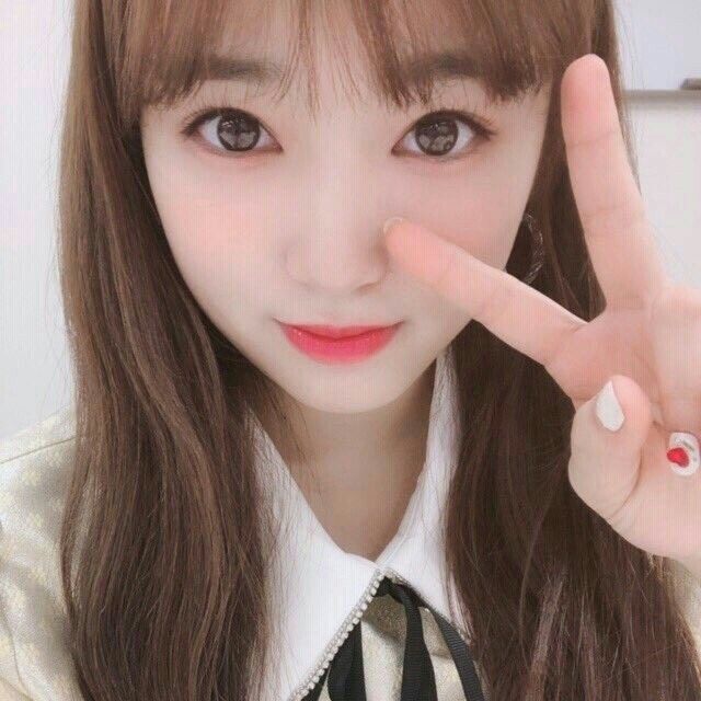 아이즈원 야부키나코