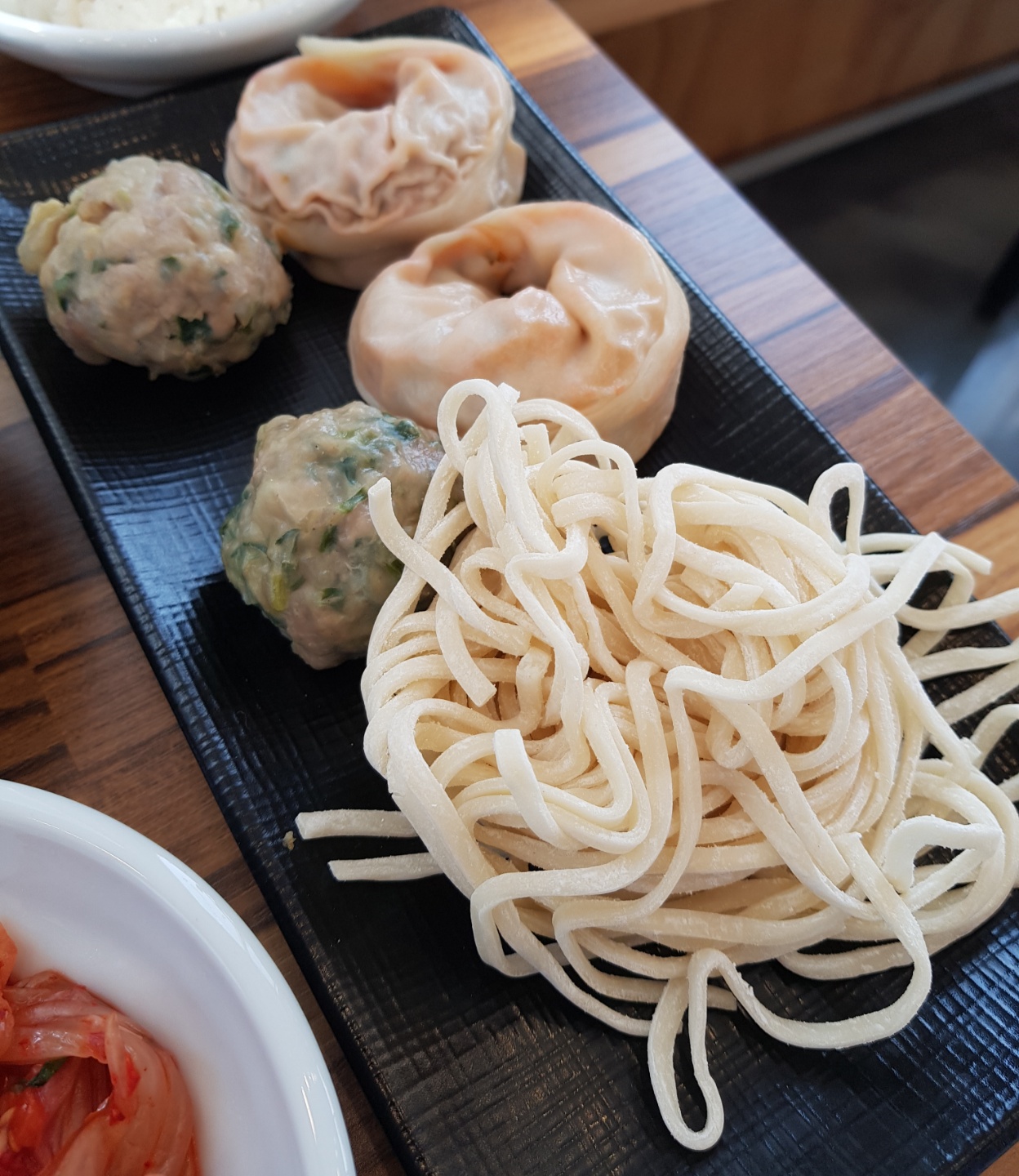 맛집냉면만두전골 이미지