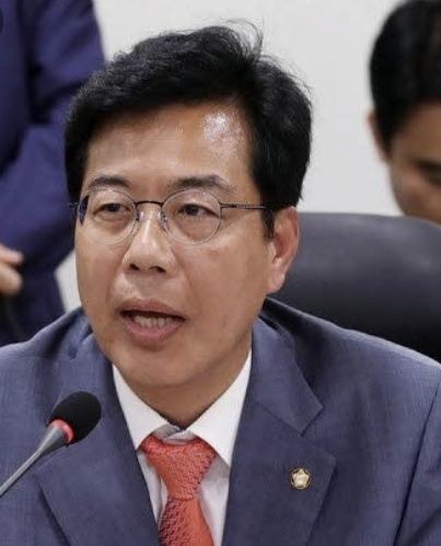 송언석 국회의원 프로필(신임 원내대표로 3선의 송언석의원 선출) 