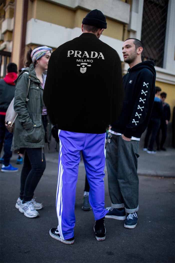  [PRADA] 프라다 로고 플리스 집업 자켓