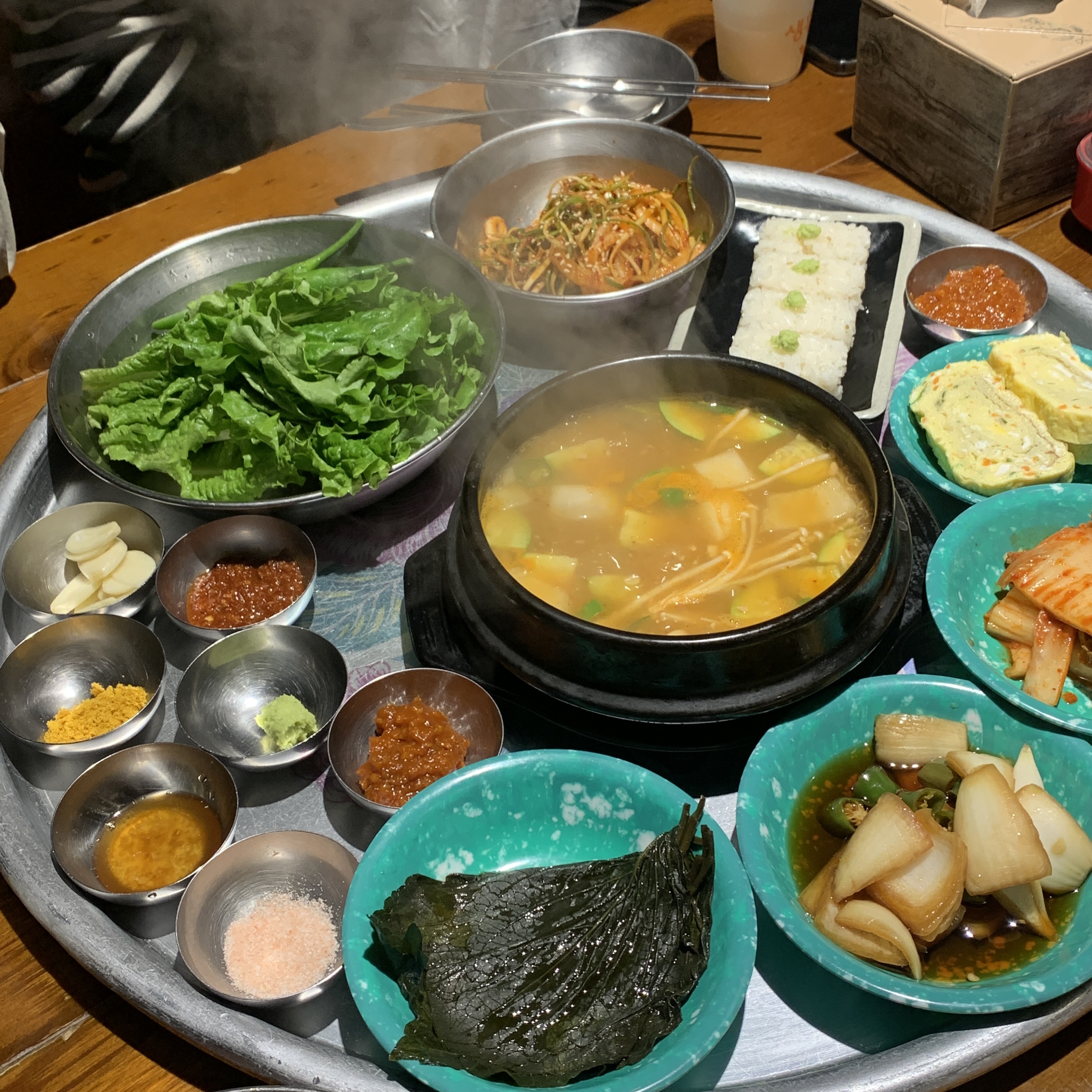 인생은고기서고기다 이미지