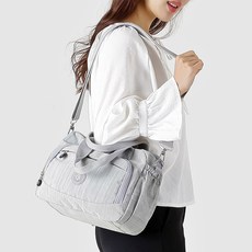  요즘 많은분들이 구매하시고 계신 "여성가방"은 어떤 Item 인지,한번보실까요?