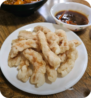 찹쌀탕수육과 짬짜면 맛집 나래궁