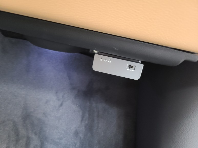 tnt 구미제네시스협력업체 우유니화이트TNT10 24