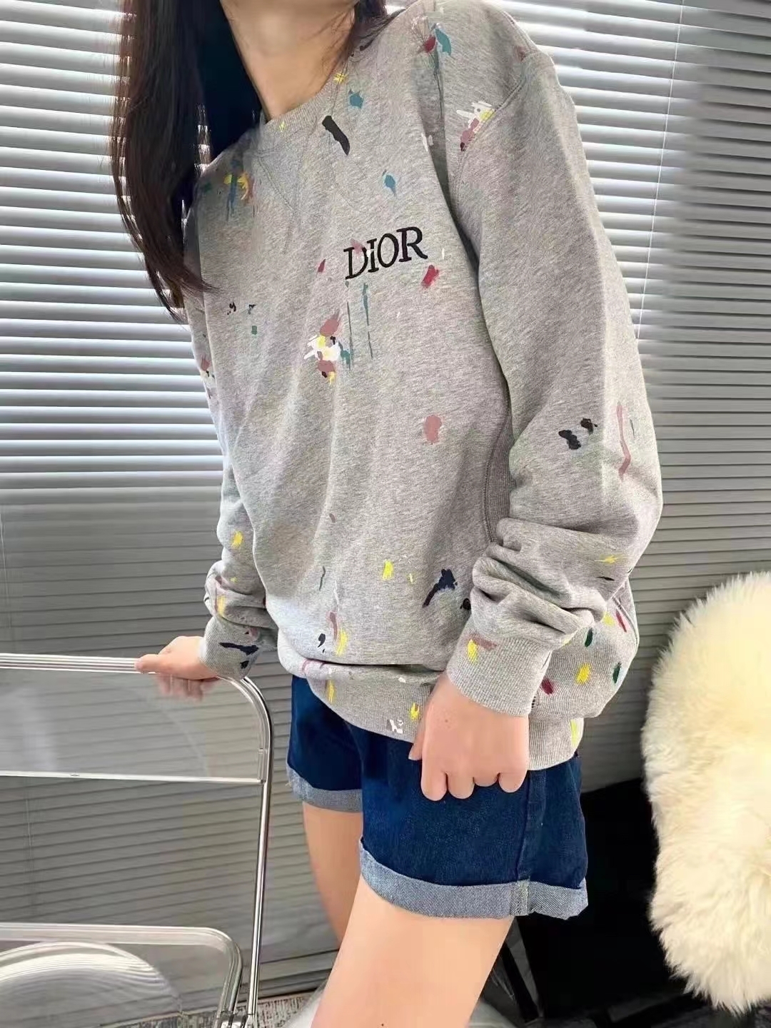  [DIOR] 디올 페인트 맨투맨 183J687A0531_C089 (2 COLOR)