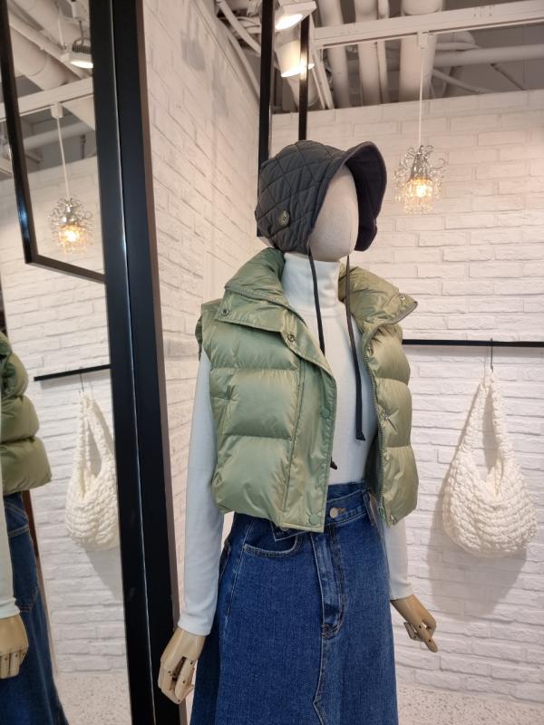 반다리 하이넥 웰론 레이어드 크롭 패딩 조끼