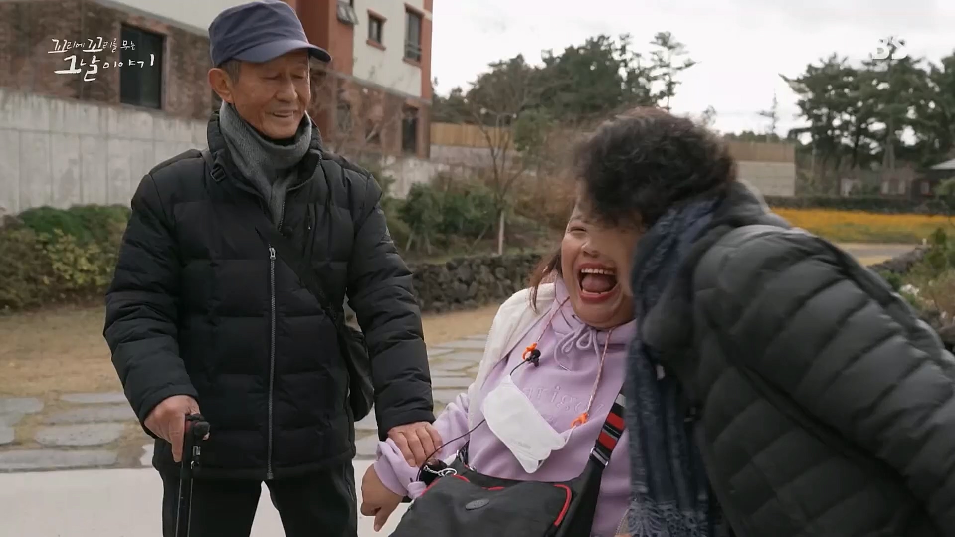 꼬리에꼬리를무는그날이야기.E64.230202p.H264-F1RST..mp4_20230205_193009.417.jpg