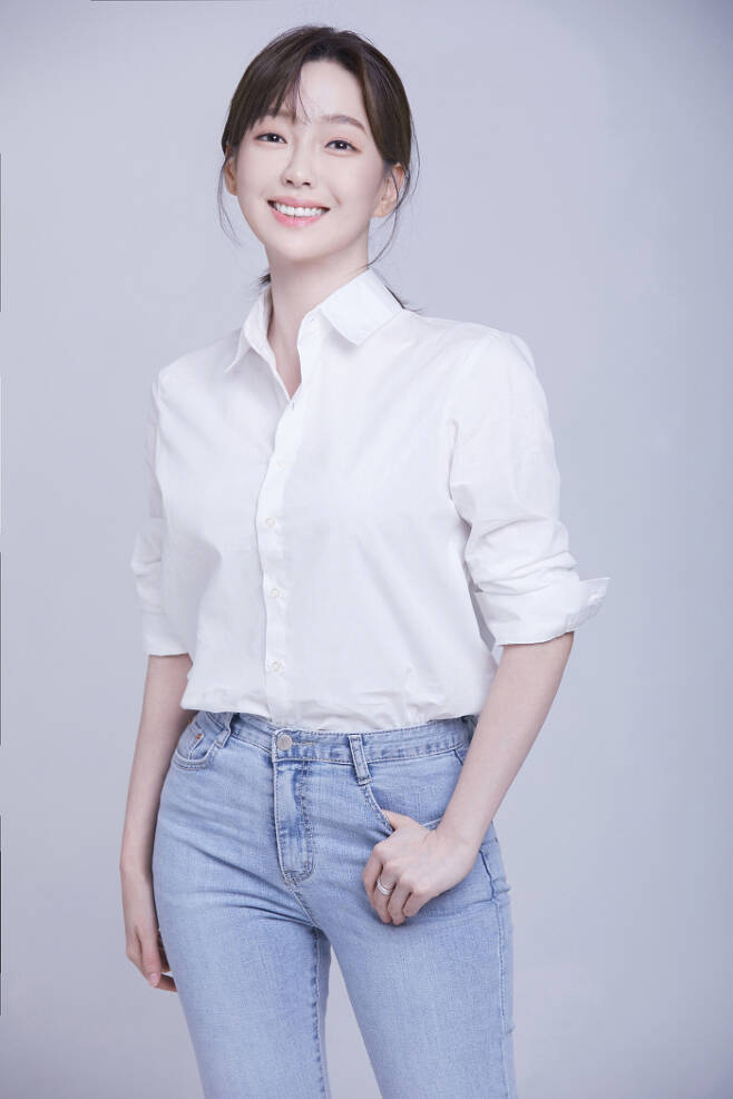  강아랑 아나운서 람보르기니 구입 관련 개인 팔자에 있는 자동차 종류 - 오늘의 명리칼럼/일조사주작명원