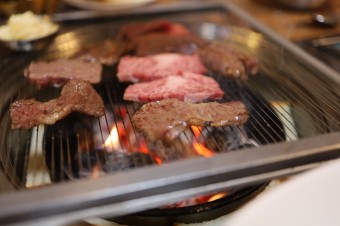 생삼겹살 된장찌개 9000원