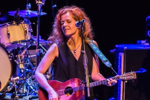  Neko Case 야외 콘서트