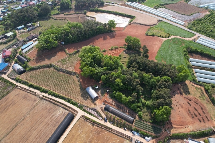 논산지원2022타경612 본건 전경(북동측 상공에서 촬영)