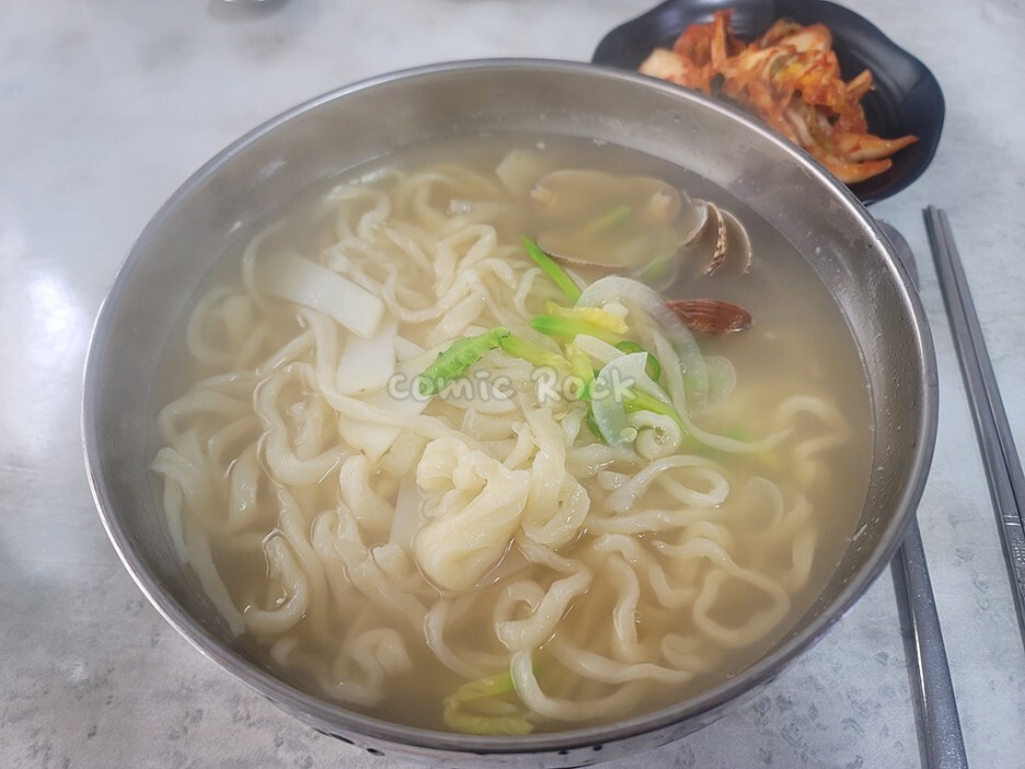 사랑방손칼국수 이미지