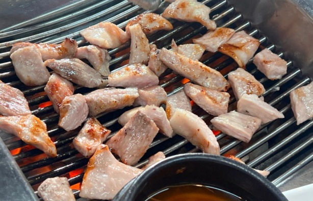 런닝맨 골목길 갈매기살 맛집 위치 및 정보(익선동 갈매기살 맛집)