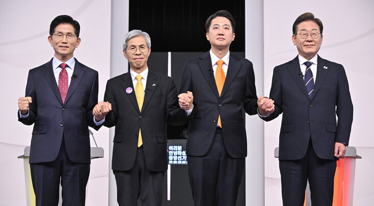 권영국 대선후보 프로필 : 공약, 기호5번, 재산, 김문수 악수