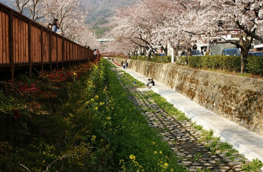 봄