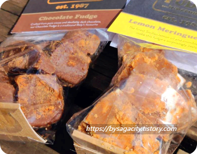 버튼온더워터'Bourton's Little Sweet Shop'